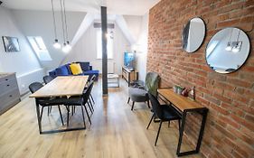 Loft 33